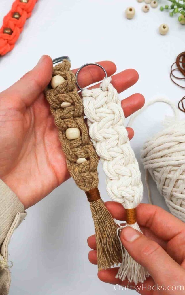 1-DIY-Macrame-Keychain