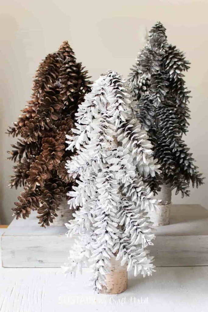 DIY-pine-cone-Christmas-tree