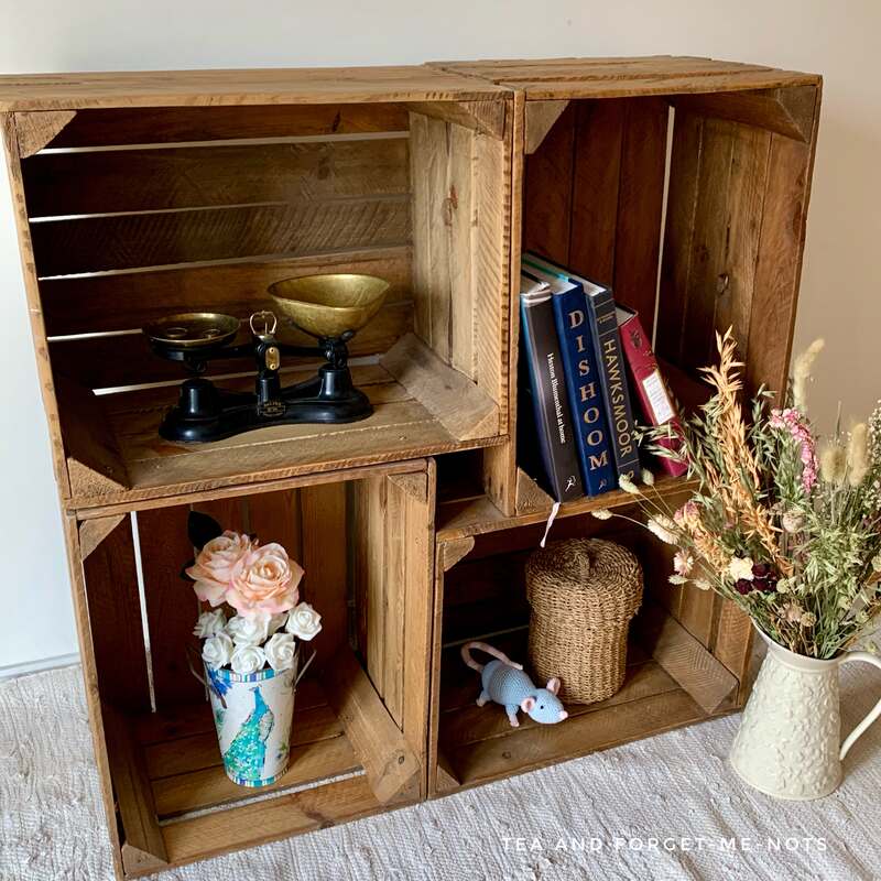 DIY rustic crates as bookshelf