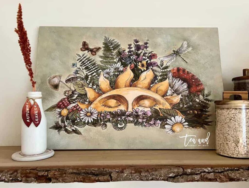 canvas decoupage decor