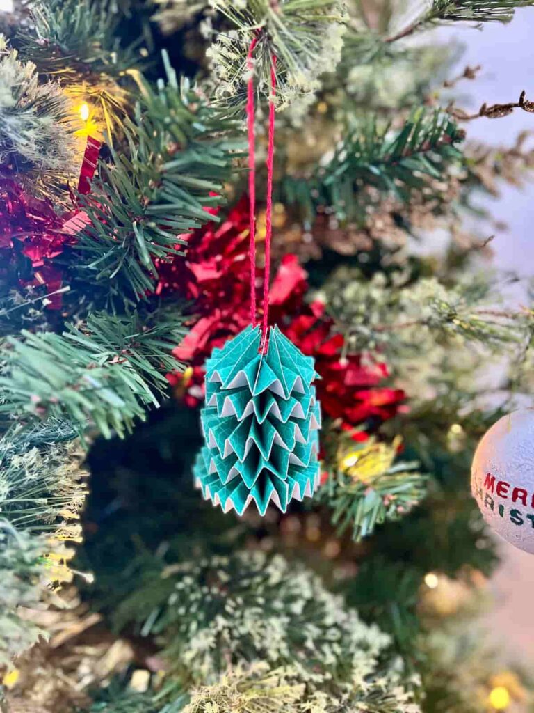 christmas tree shape paper bauble ornament