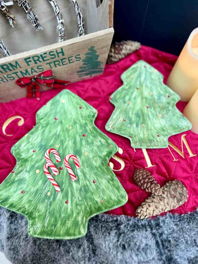 painted christmas tree trays