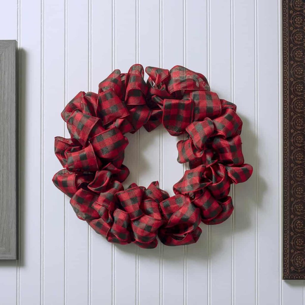making-a-wreath-with-ribbon