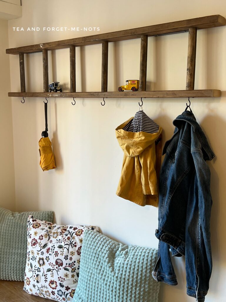 Coat rack with shelf close up-min