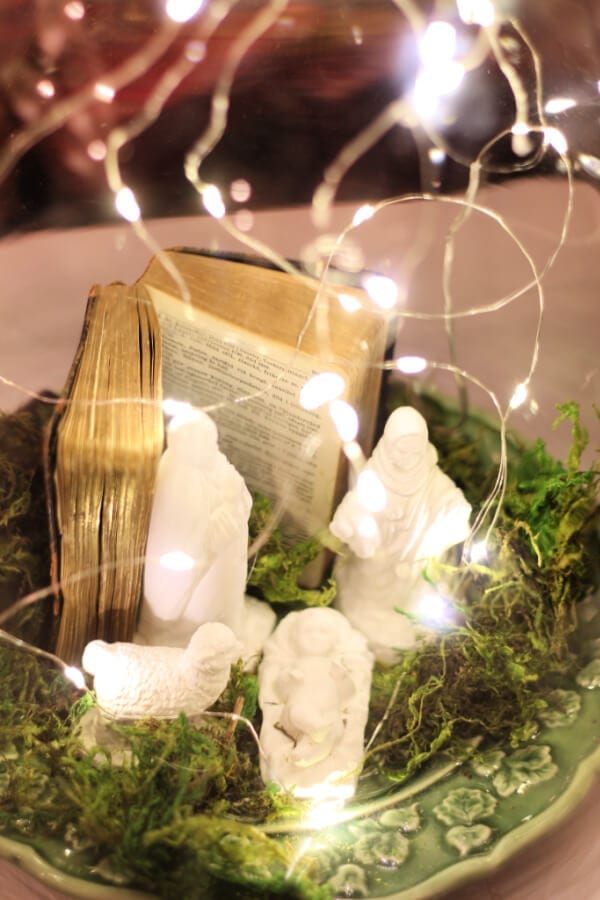 DIY nativity centerpiece