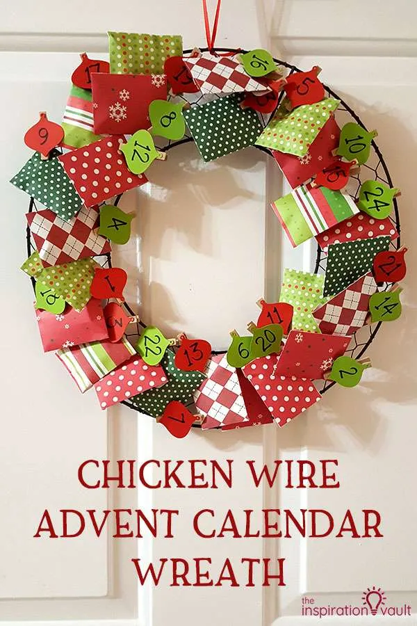 Chicken-Wire-Advent-Calendar-Wreath-DIY-Cricut-Craft-Tutorial