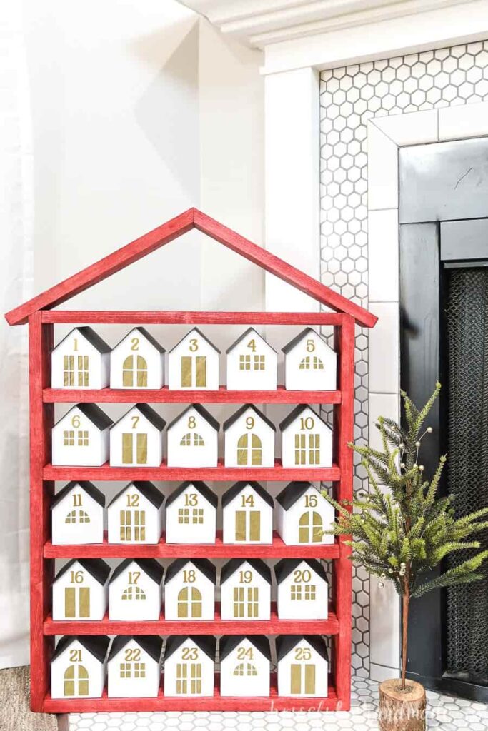 diy-wooden-advent-calendar-with-paper-houses