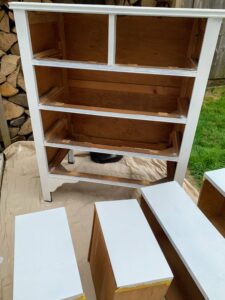 Drawers after priming with bin zinsser before turning it into a floral chest of drawers