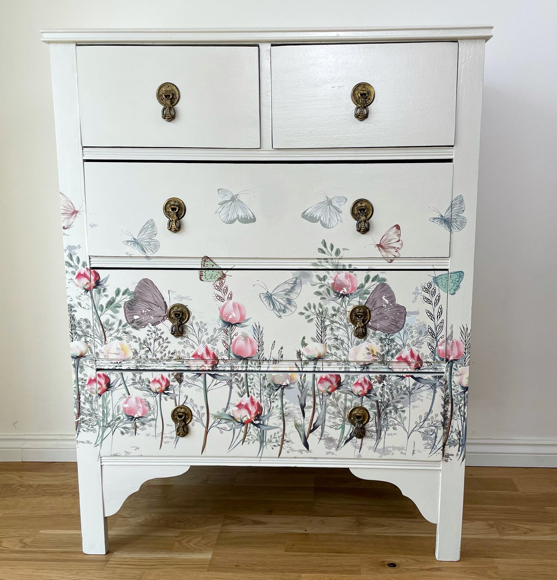How to create a beautiful floral chest of drawers Tea and