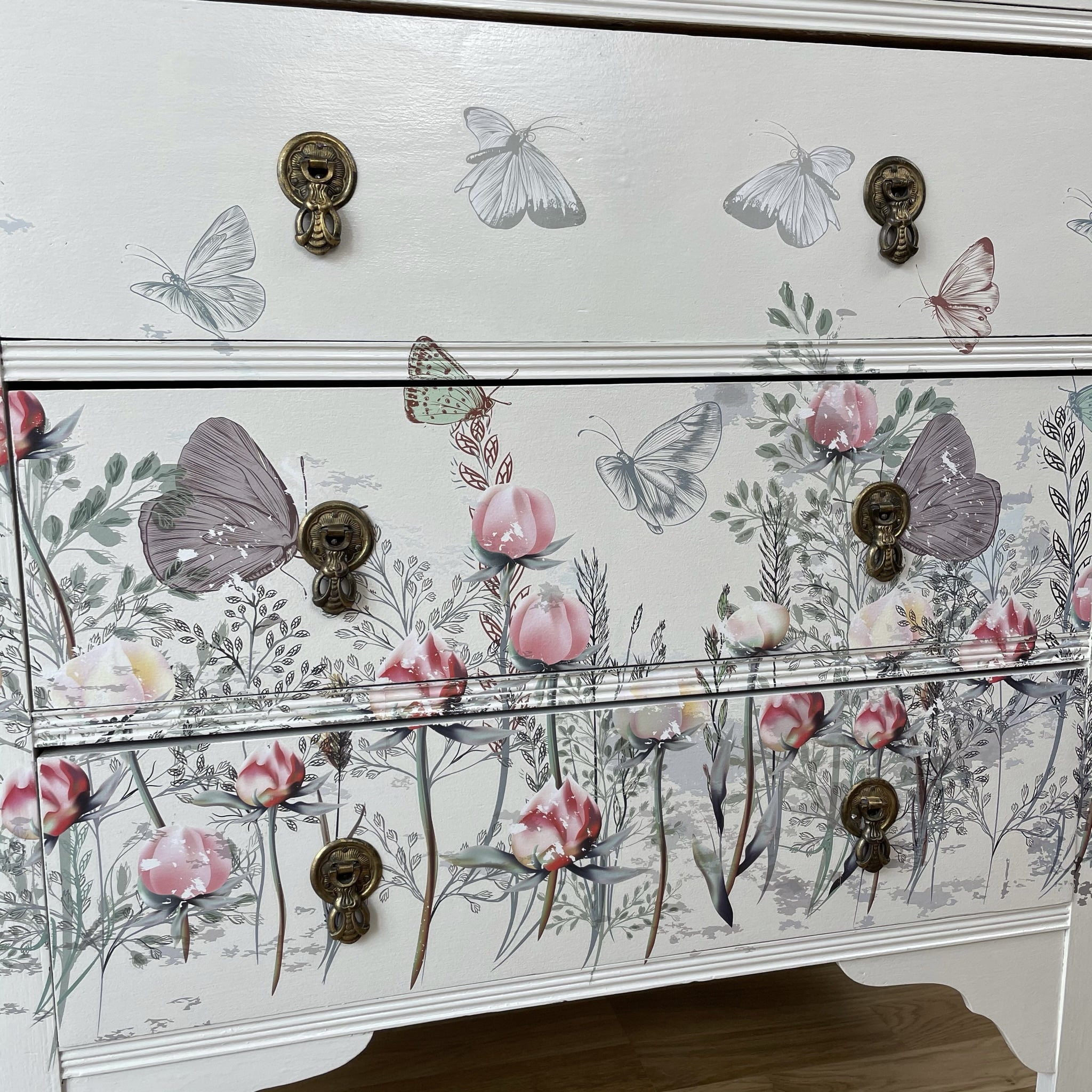 How to create a beautiful floral chest of drawers Tea and