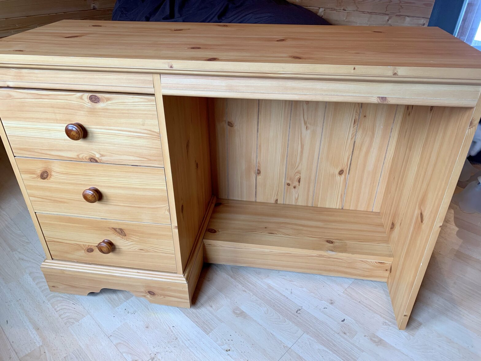 How and where to find free furniture to upcycle Tea and facebook freecycle