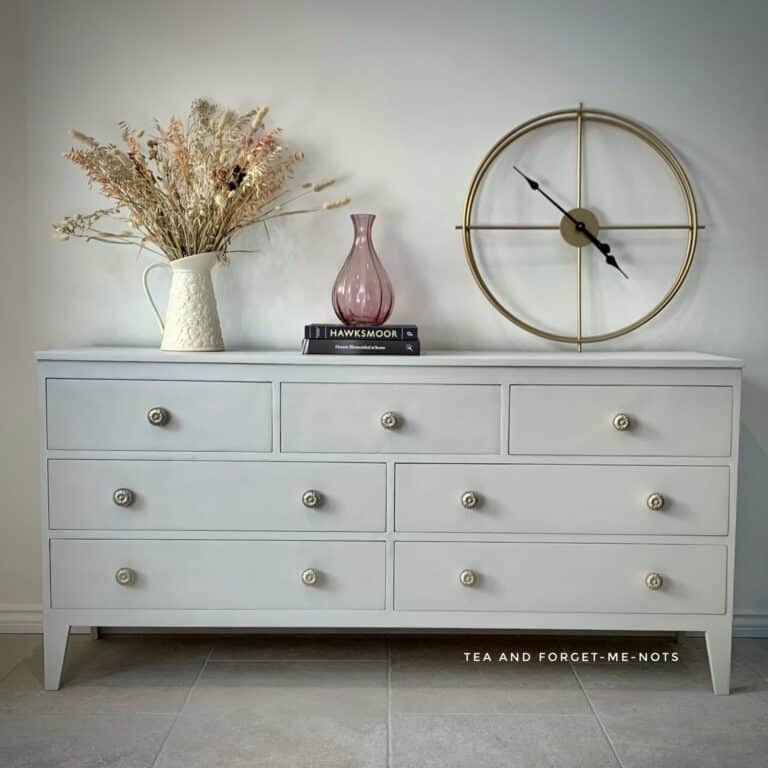 How to upcycle a pine chest of drawers