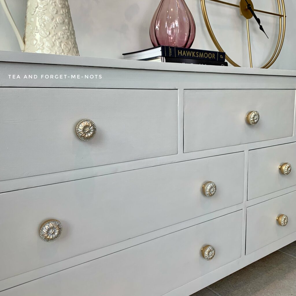 Finished - the Upcycled pine chest of drawers