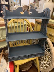 furniture painting course as gifts for creative people