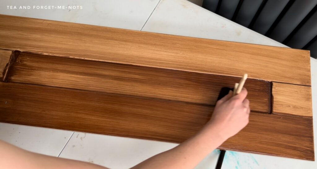 Second coat of no paint gel stain