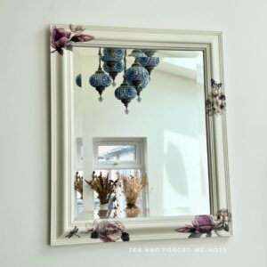 Redecorate plain decor- Finished mirror 