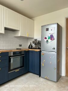 How to successfully paint fridge from silver to blue