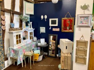 Rented retail space without shutters