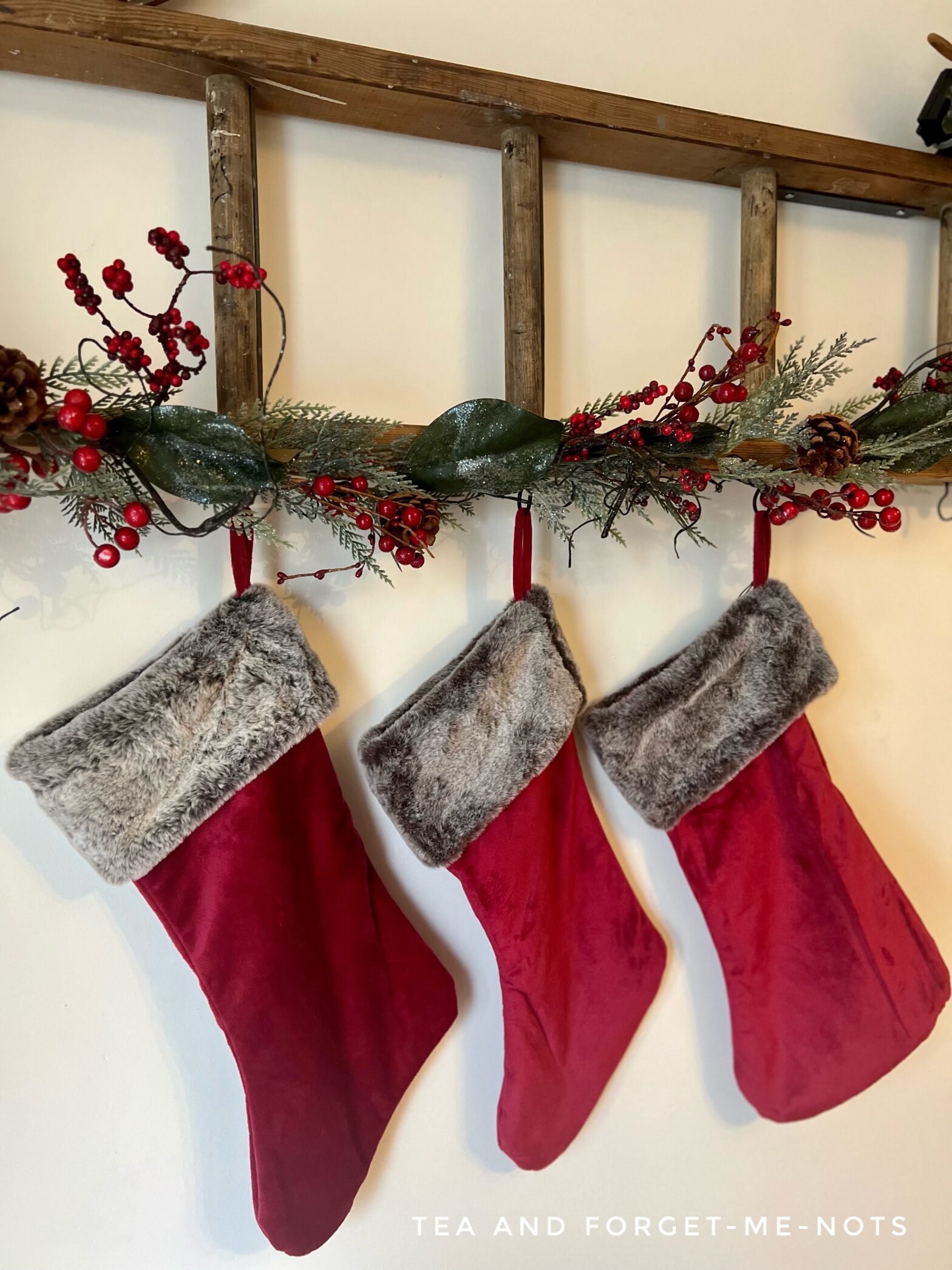 7 Christmas ladder decoration ideas for the festive season Tea and