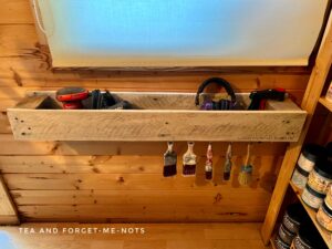 DIY pallet shelf with hooks