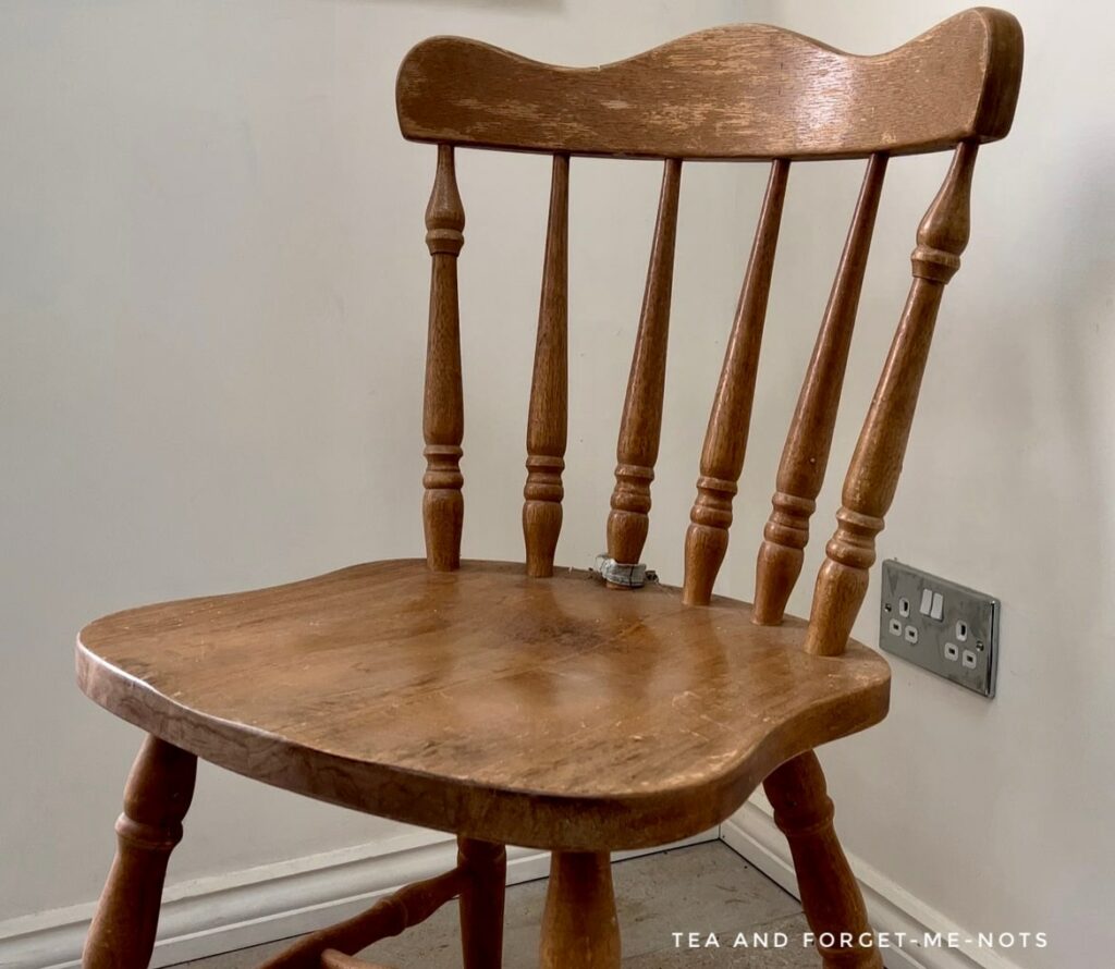 How to Paint Wooden Chairs (blending with clay paint) Tea and