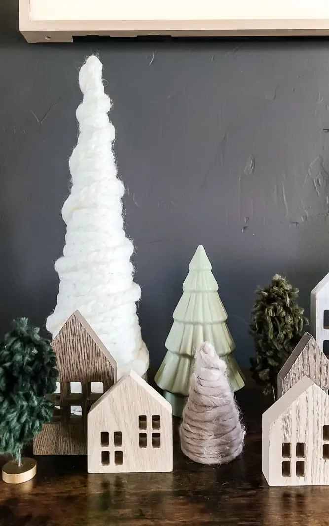 boho-christmas-trees-wrapped-with-yarn-for-easy-christmas-decor