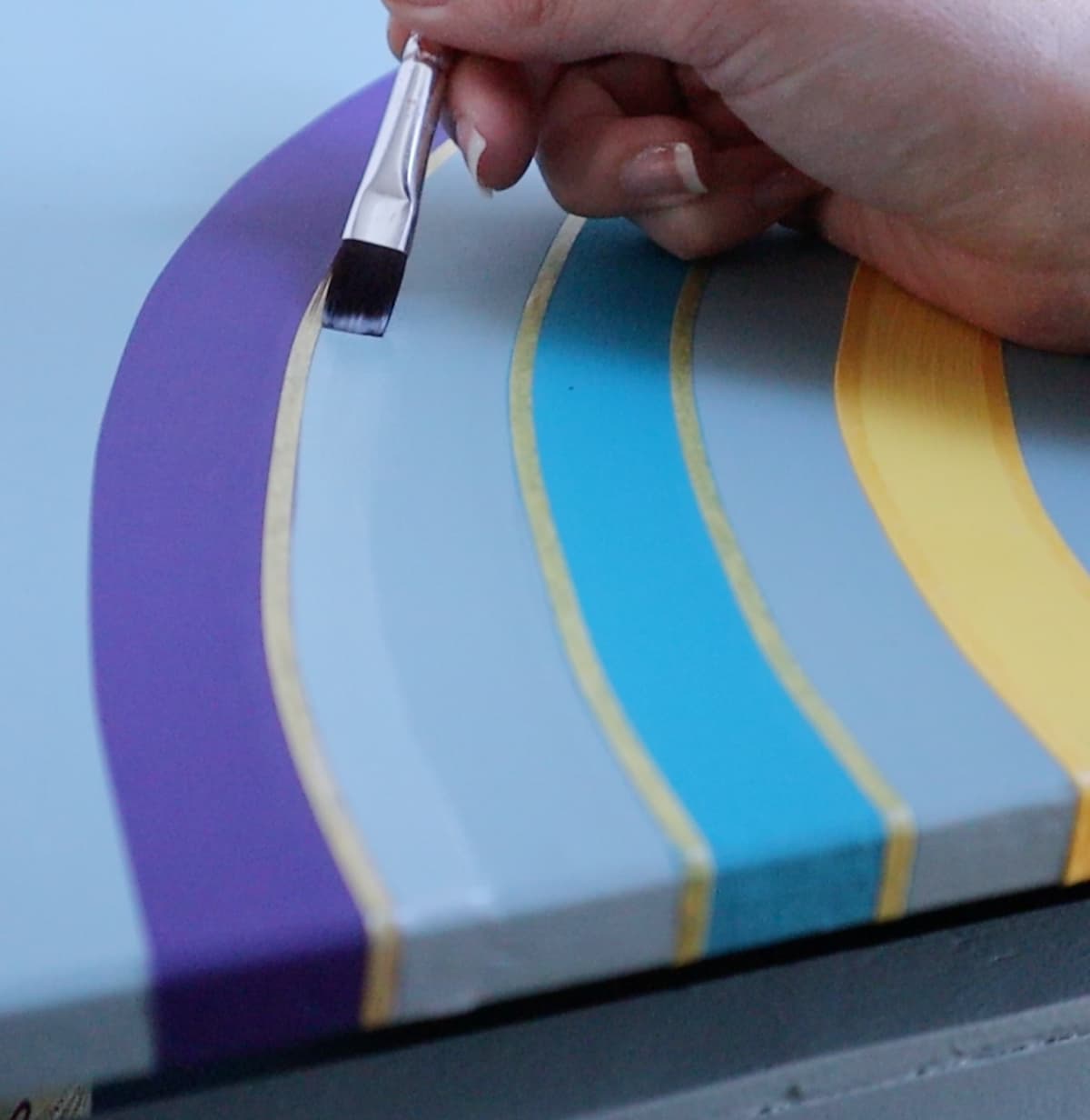 How To Tape Curved Lines For Painting a Rainbow Tea and
