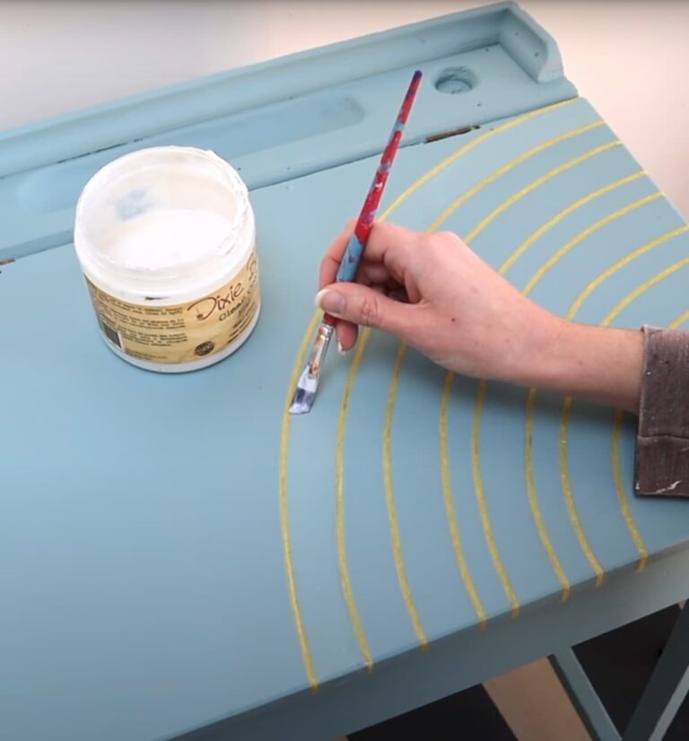 How To Tape Curved Lines For Painting a Rainbow Tea and